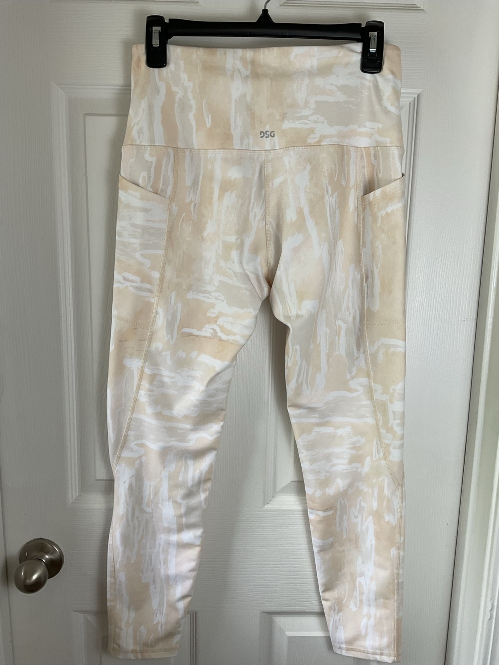 DSG High Rise Leggings Women’s Medium Beige Marble Yoga Gym Pocket Stretch - Picture 4 of 7